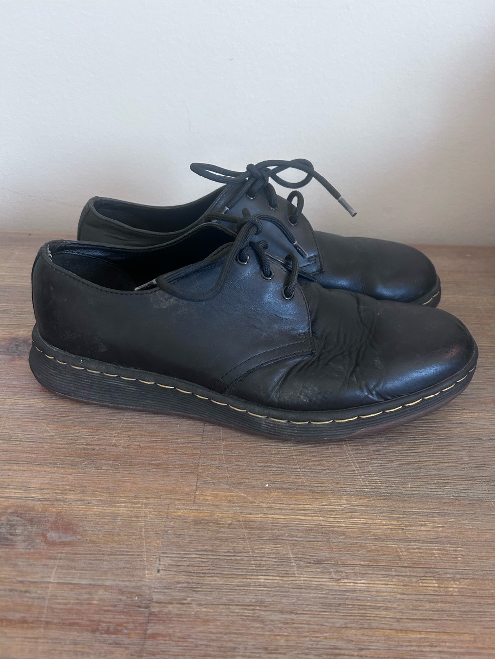 🖤 Dr. Martens Cavendish 3-Eye Leather Oxford Shoes - Picture 4 of 9